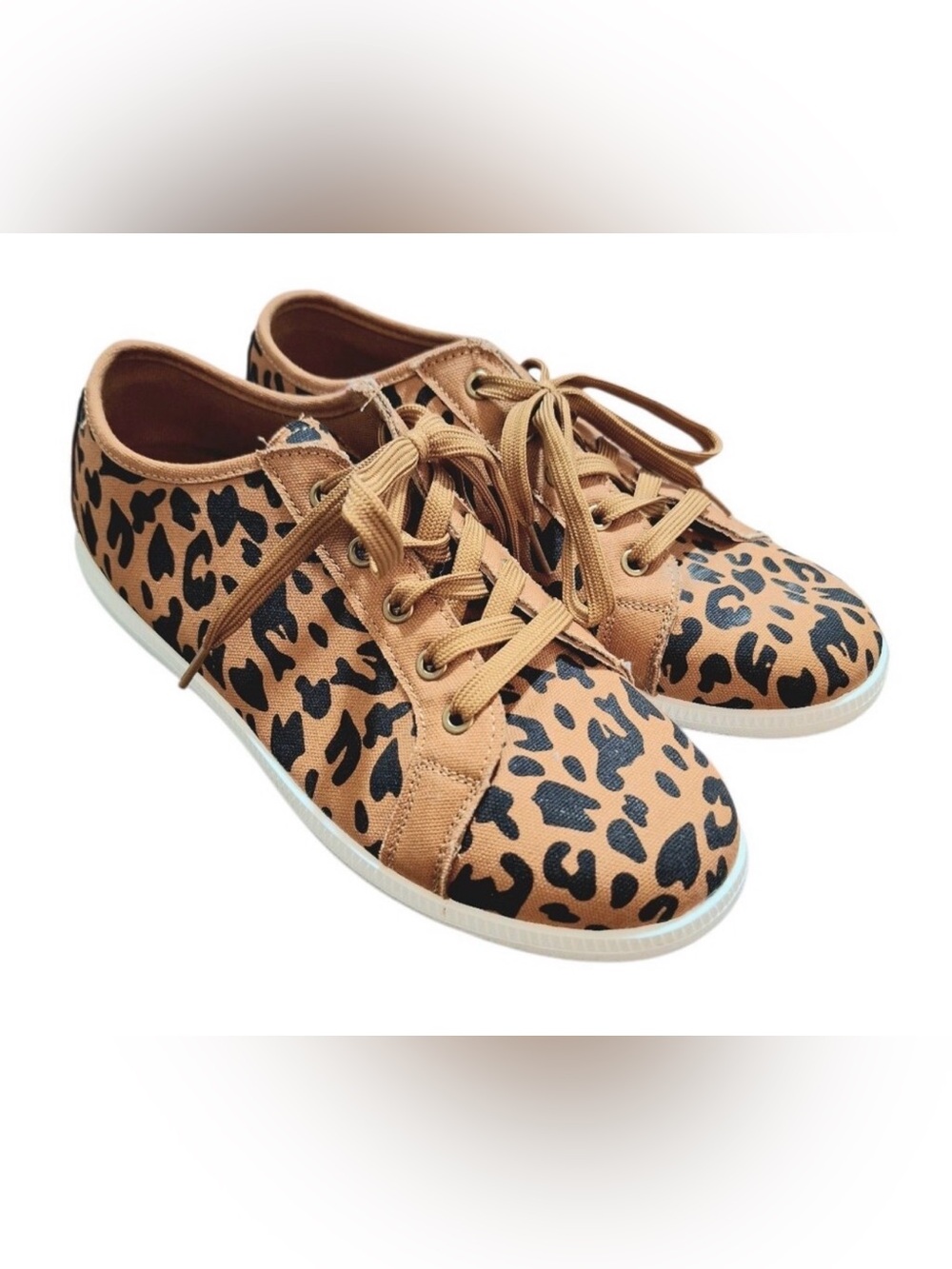 NEW Outwoods Leopard Print Brown Cheetah Animal Print Sneakers